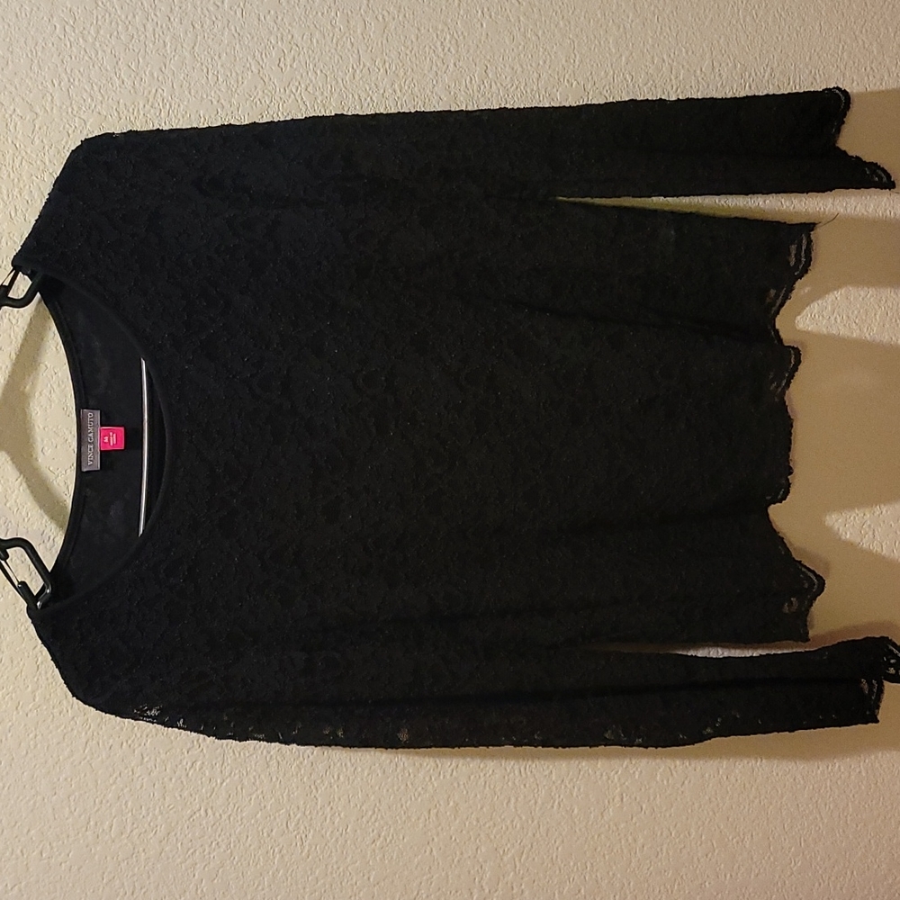 Vince Camuto long sleeve blouse